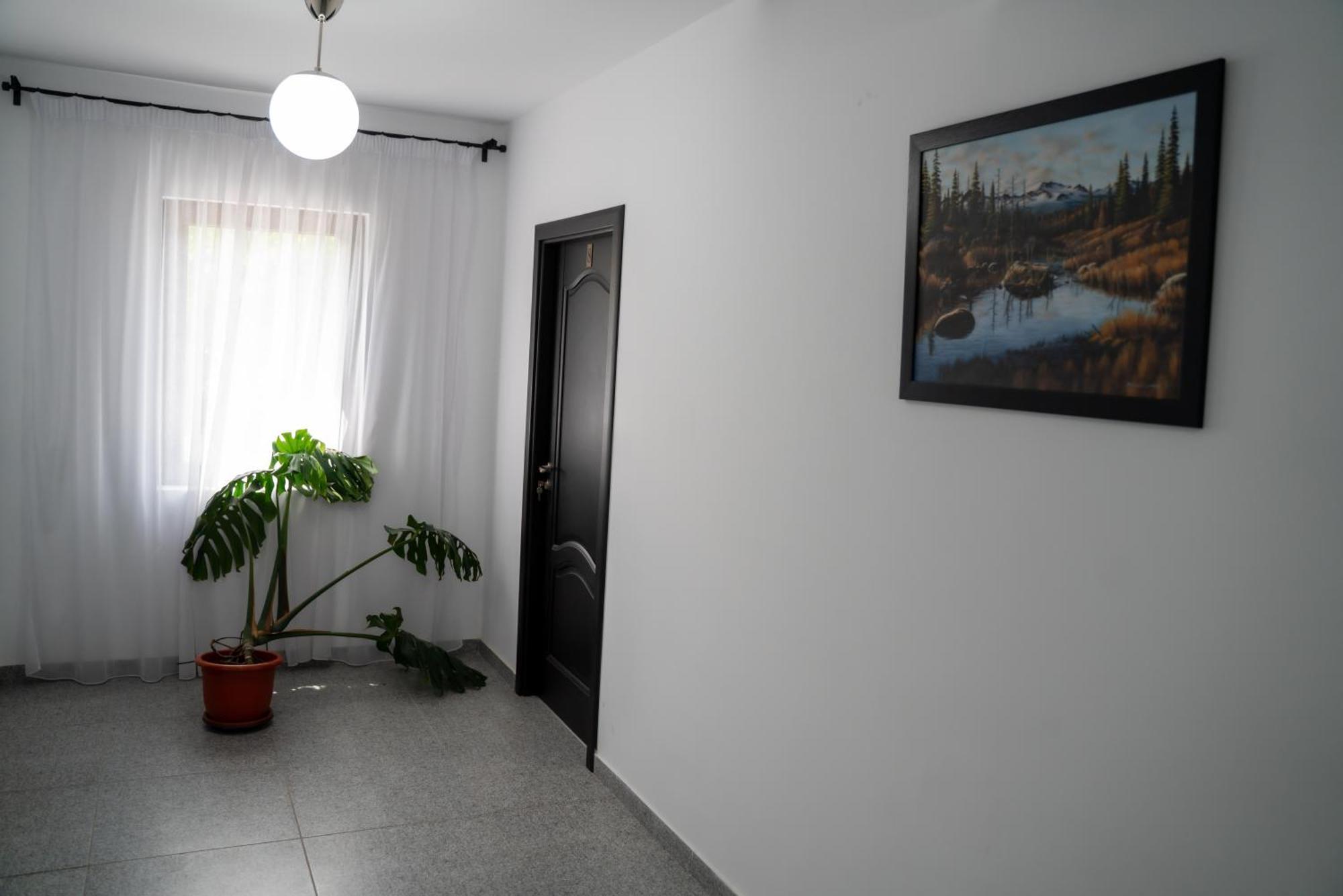 Din Natura Varbilau Esterno foto